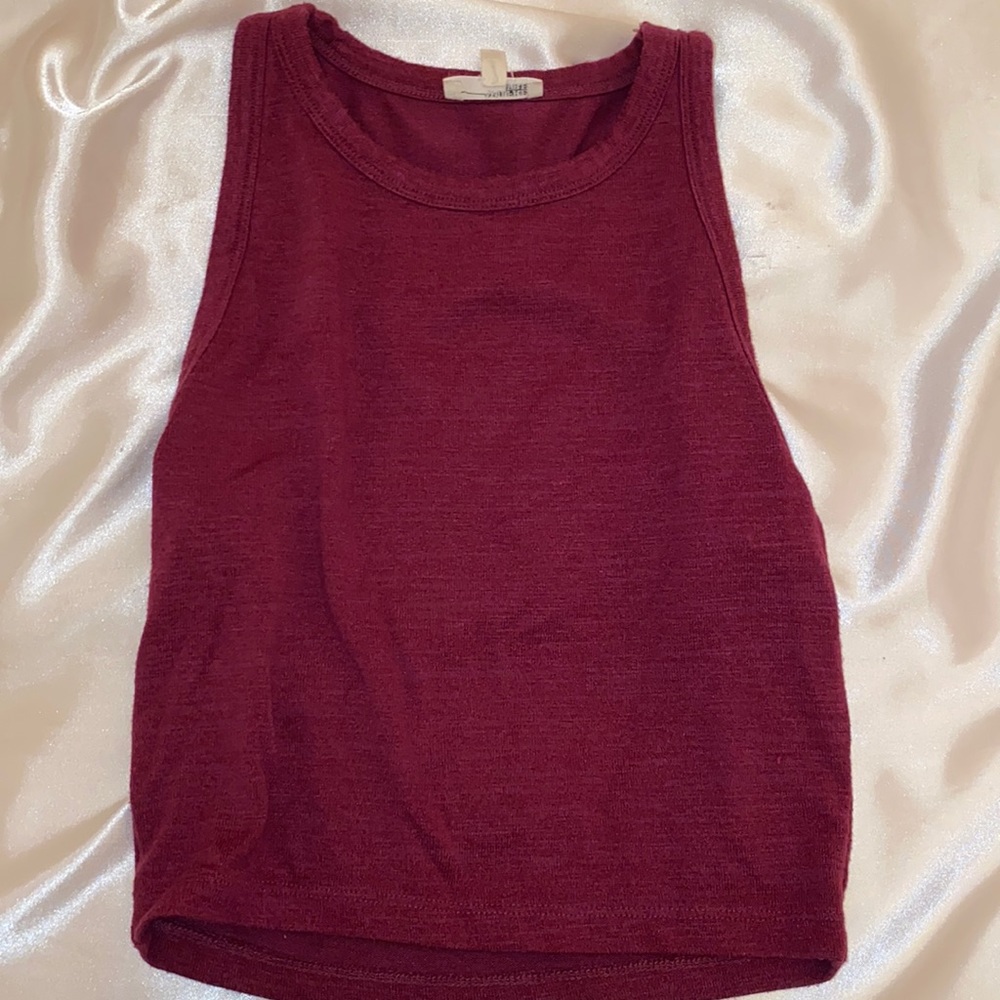 ⚡️VINTAGE BURGUNDY TANK⚡️